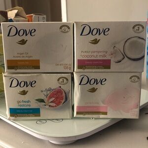Dove Beauty Cream Bar Set - Argan Oil, Coconut Milk, Blue Fig, Pink Rosa 4 Bars